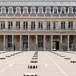 Veeve - By The Palais Royal