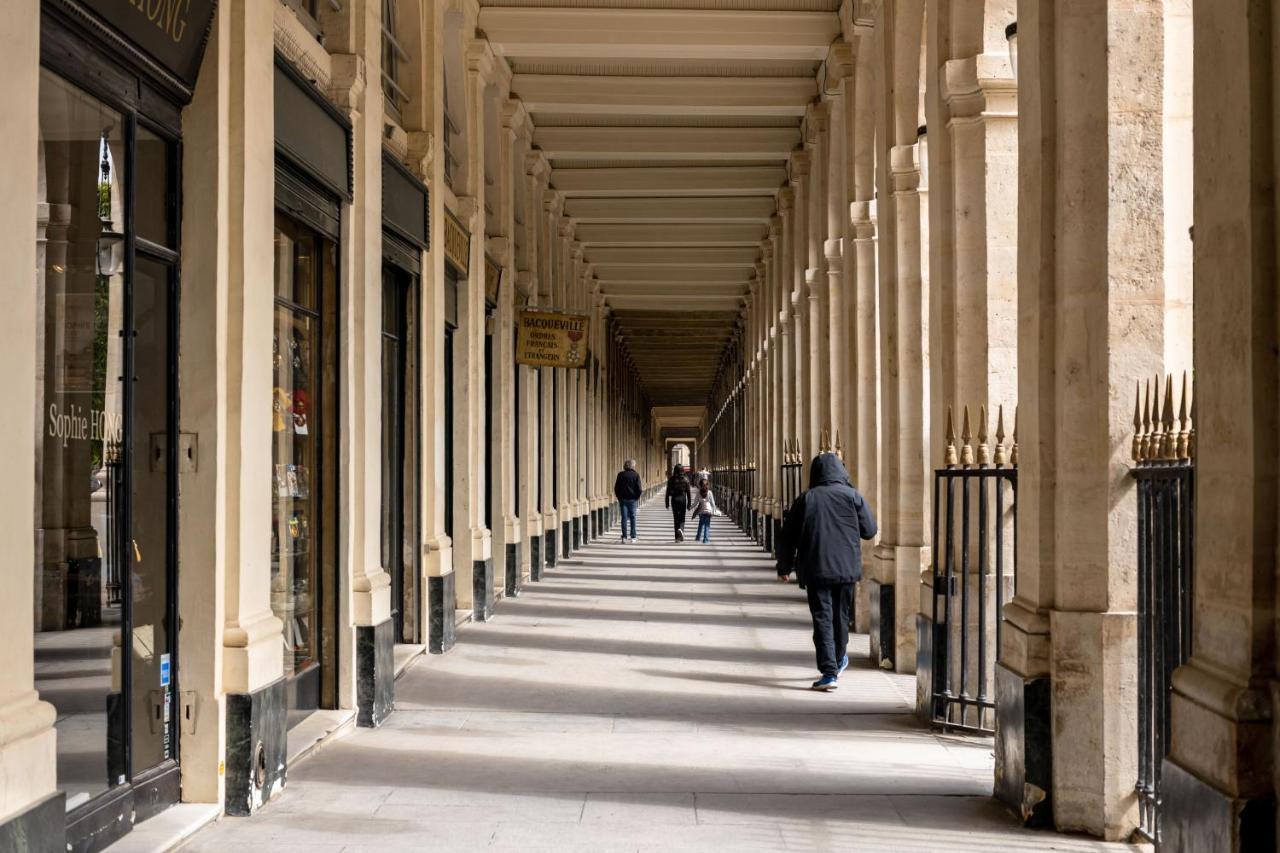 Veeve - By The Palais Royal Apartment Paris