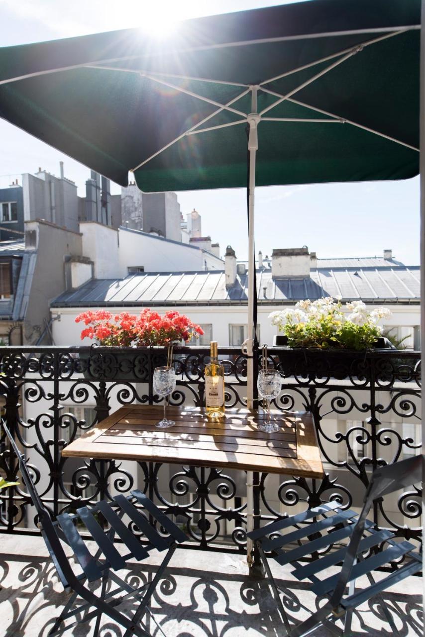 Veeve - By The Palais Royal *
