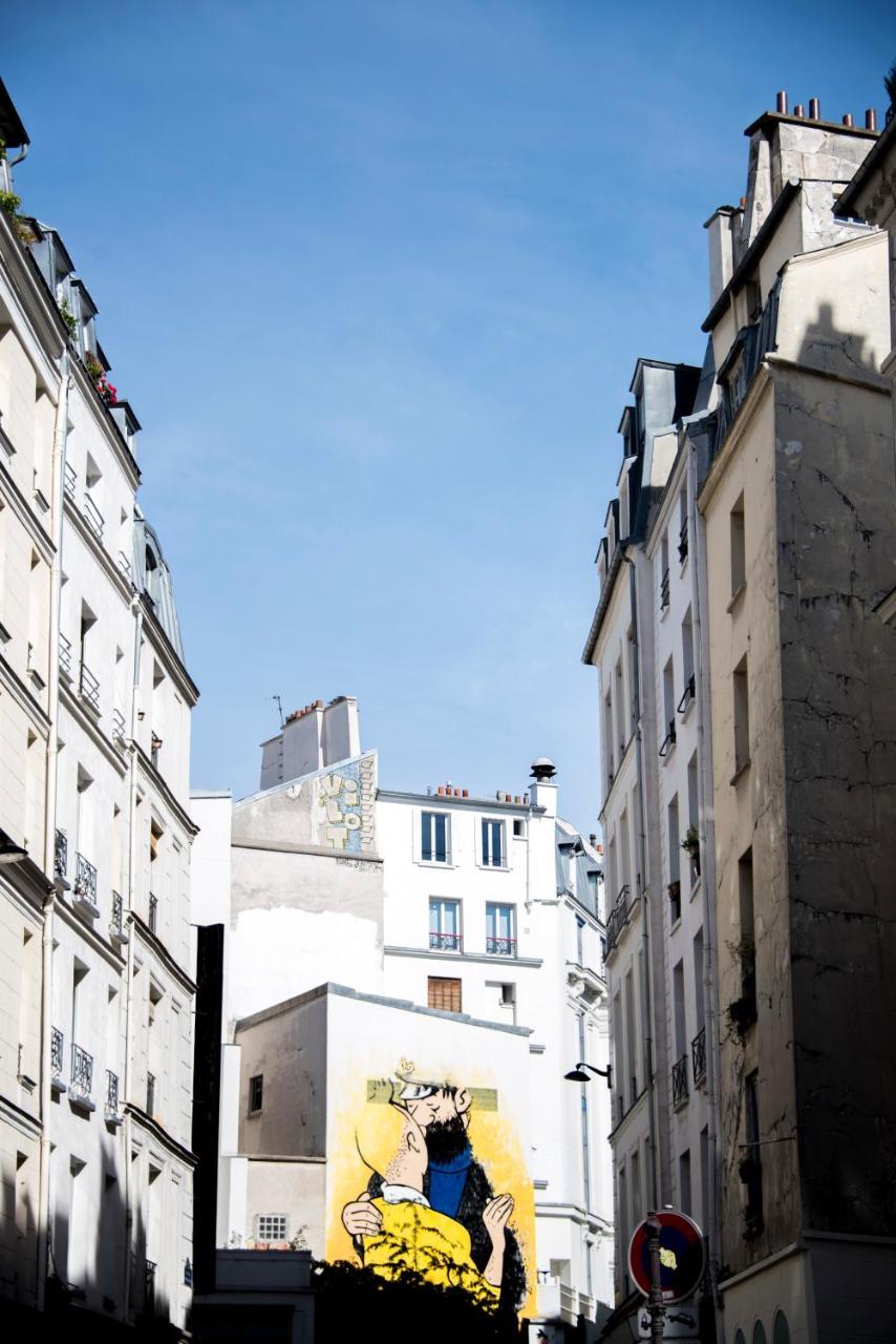 Veeve - By The Palais Royal *